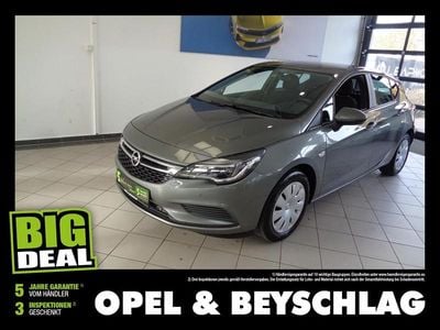 Quarz grau (m2) Gebraucht 2019 Opel Astra S Limousine | € 12.480 (Guter Preis)