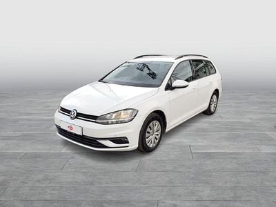 Weiß Gebraucht 2018 VW Golf VII Kombi | € 10.490 (Guter Preis)