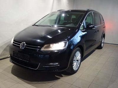 Schwarz metallicperleffektno Gebraucht 2016 VW Sharan Highline Van / Kleinbus | € 19.990