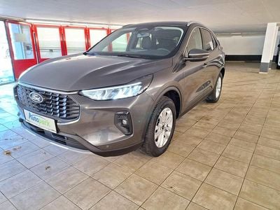 Gebraucht Ford Kuga Titanium 183 PS (134 kW) 2024 Grau SUV