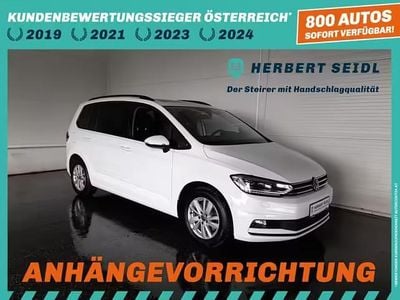Gebraucht VW Touran 150 PS (110 kW) 2022 Weiß Van / Kleinbus