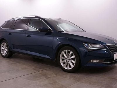 Blau Gebraucht 2016 Skoda Superb Ambition Kombi | € 13.990 (Guter Preis)