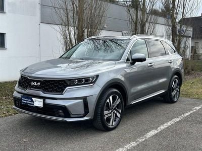 Gebraucht Kia Sorento 132 PS (97 kW) 2022 Silber SUV