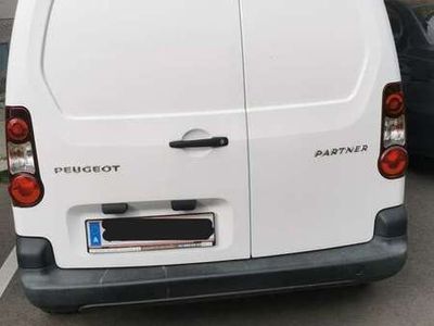 gebraucht Peugeot Partner Tepee Active 1,6 HDi 75 FAP