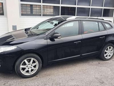 Schwarz Gebraucht 2013 Renault Mégane GrandTour Kombi | € 2.450