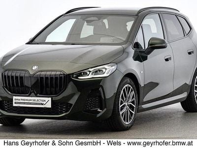 Sanremo green metallic Gebraucht 2024 BMW 218 Active Tourer Shadowline Van / Kleinbus | € 37.980