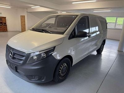 Gebraucht Mercedes Vito 114 PS (83 kW) 2017 Grau Van