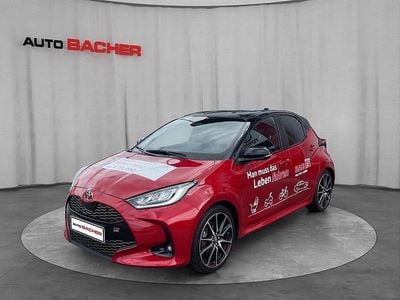Rot Gebraucht 2024 Toyota Yaris Hybrid Sport Kleinwagen | € 24.490 (Fairer Preis)
