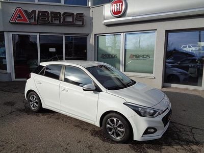 Gebraucht Hyundai i20 84 PS (61 kW) 2019 Weiß Limousine