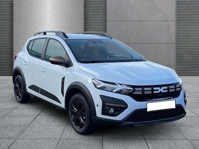 Weiß Neu 2025 Dacia Sandero Extreme SUV | € 25.539 (Teuer)