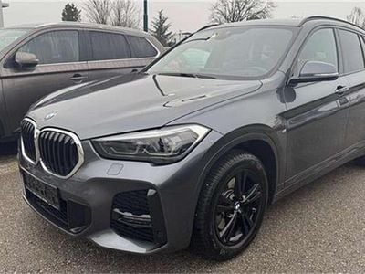 Grau Gebraucht 2021 BMW X1 Sport Line SUV | € 31.990 (Fairer Preis)