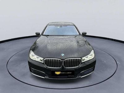 Schwarz Gebraucht 2016 BMW 750L Executive Limousine | € 27.880