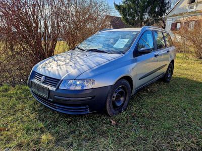 gebraucht Fiat Stilo Multiwagon 19 JTD 80 Actual