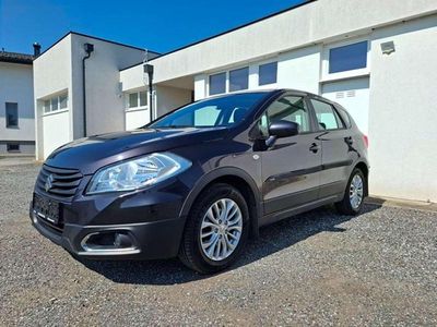 Grau Gebraucht 2014 Suzuki SX4 S-Cross SUV | € 11.800 (Etwas zu teuer)