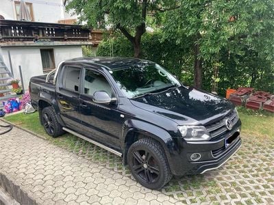 Schwarz Gebraucht 2011 VW Amarok Abholung | € 14.000 (Teuer)