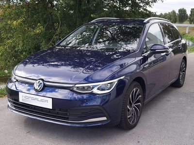 Blau Gebraucht 2024 VW Golf VIII Style Kombi | € 29.900 (Etwas zu teuer)