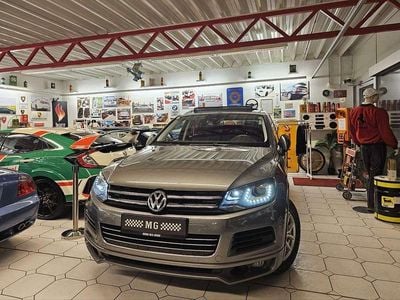 Grau Gebraucht 2014 VW Touareg R-line SUV | € 19.990 (Superpreis)