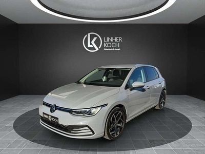 Gebraucht VW Golf VIII Life 110 PS (80 kW) 2021 Grau Limousine