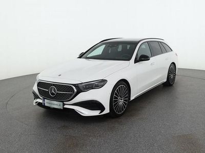 Gebraucht Mercedes E220 197 PS (144 kW) 2024 Weiß Kombi