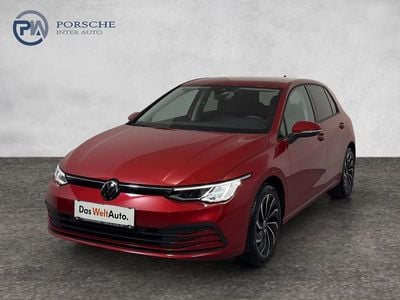 Gebraucht VW Golf VIII 110 PS (80 kW) 2023 Mittelrot  metallic Limousine