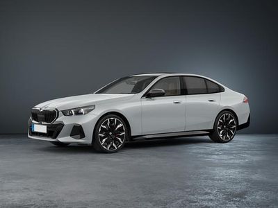 gebraucht BMW 520 5er d xDrive M-Sportpaket Pro Carbon Pano aus Altach - 145 kW und 1 km