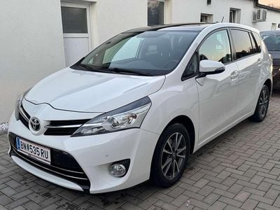 Weiß Gebraucht 2013 Toyota Verso Van / Kleinbus | € 9.900 (Guter Preis)