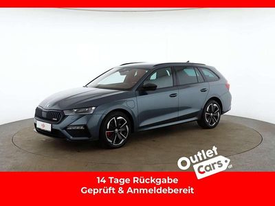 Dunkelgrau metallic Gebraucht 2021 Skoda Octavia RS Kombi | € 29.990 (Etwas zu teuer)