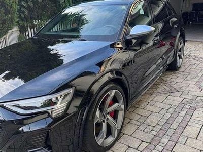 Schwarz Gebraucht 2024 Audi SQ8 e-tron SUV | € 79.900