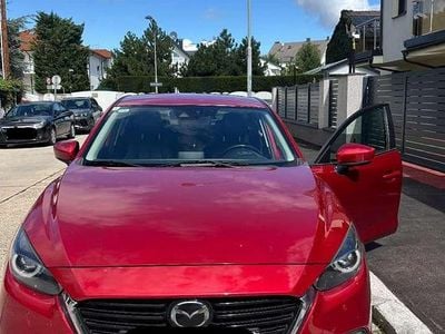 Gebraucht Mazda 3 Inclusive 165 PS (121 kW) 2017 Rot Limousine