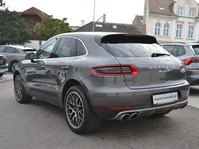 Porsche Macan S