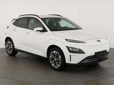Weiß Gebraucht 2024 Hyundai Kona Advantage SUV | € 29.411