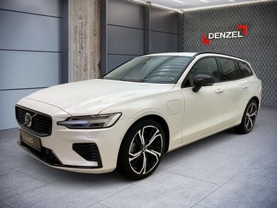 Gebraucht Volvo V60 Plus 253 PS (186 kW) 2024 Crystal white pearl Kombi