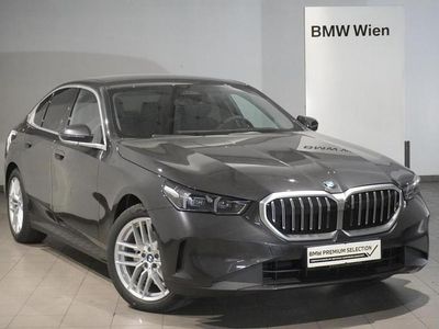 Grau Gebraucht 2025 BMW 520 Efficient Dynamics Limousine | € 58.495 (Superpreis)