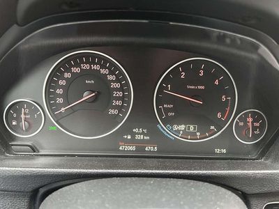 Gebraucht 2016 BMW 320 Advantage Kombi | € 6.950