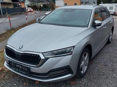 Grau Gebraucht 2022 Skoda Octavia Style Kombi | € 20.370 (Guter Preis)