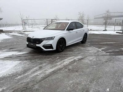 Weiß Gebraucht 2021 Skoda Octavia RS Limousine | € 22.980 (Etwas zu teuer)