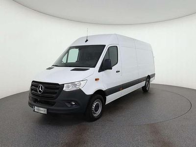 Weiß Gebraucht 2023 Mercedes Sprinter Van | € 55.188