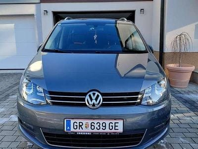 Gebraucht VW Sharan 140 PS (102 kW) 2015 Grau Van / Kleinbus