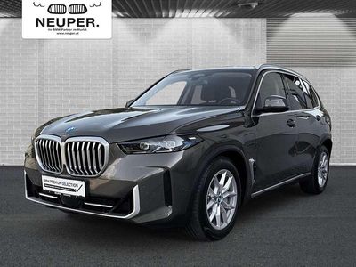 Grau Gebraucht 2023 BMW X5 Efficient Dynamics SUV | € 75.450 (Fairer Preis)
