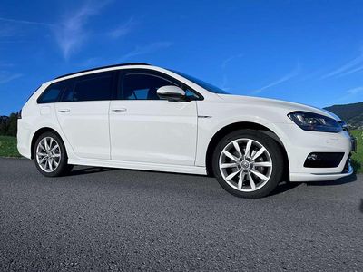 Weiß Gebraucht 2015 VW Golf VII LOUNGE Kombi | € 12.500 (Fairer Preis)