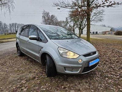gebraucht Ford S-MAX Titanium 2,0 TDCi DPF