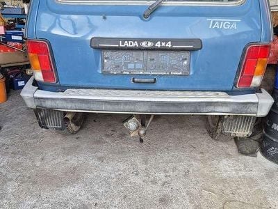 Blau Gebraucht 2008 Lada niva SUV | € 2.290