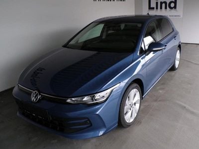 Neu VW Golf VIII 115 PS (84 kW) 2026 Mittelblau  normal