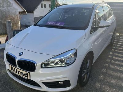 Gebraucht BMW 218 Active Tourer Advantage 150 PS (110 kW) 2016 Weiß Van / Kleinbus