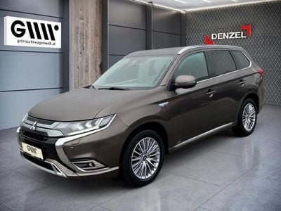 Braun Gebraucht 2020 Mitsubishi Outlander P-HEV SUV | € 21.490 (Fairer Preis)