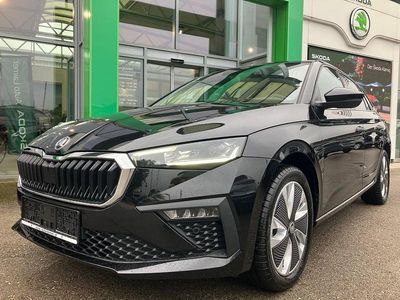 Schwarz metallicperleffektno Neu 2025 Skoda Scala Selection Kleinwagen | € 30.980 (Teuer)