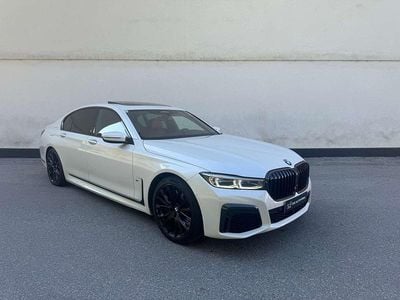 Weiß Gebraucht 2020 BMW 730 Shadowline Limousine | € 60.000