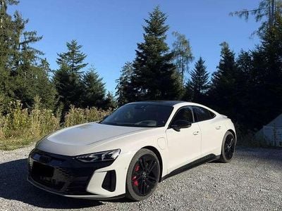 Audi e-tron GT quattro