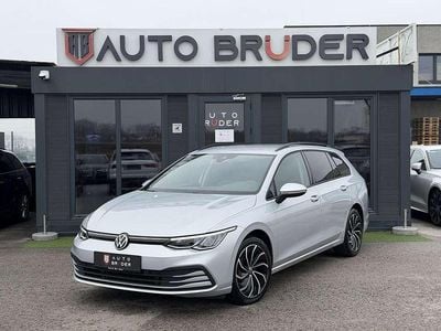 Gebraucht VW Golf VIII Life 150 PS (110 kW) 2021 Silber Kombi