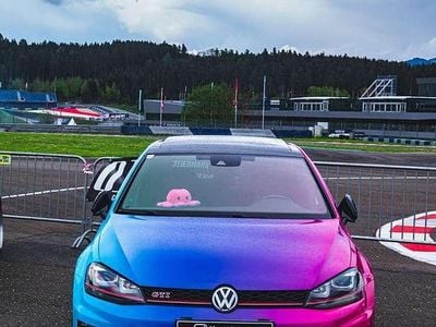 gebraucht VW Golf GTI 20 TSI Performance